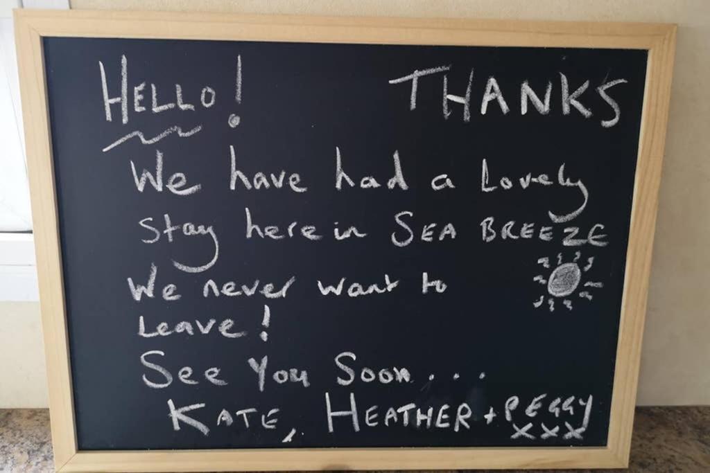Sea Breeze Holiday Van, Close To Beach - Pets Go Free Heacham Exterior photo